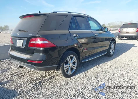 2013 Mercedes-Benz Ml 350 4Matic z USA, uszkodzony, nr VIN 4JGDA5HB0DA204553